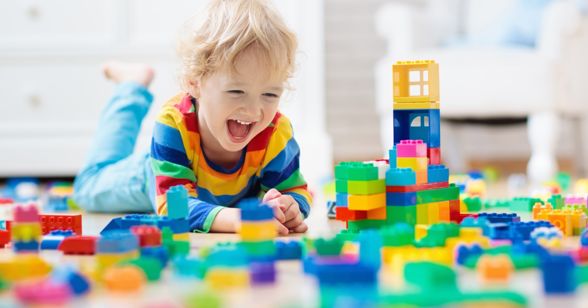Collection de jouets d'occasion